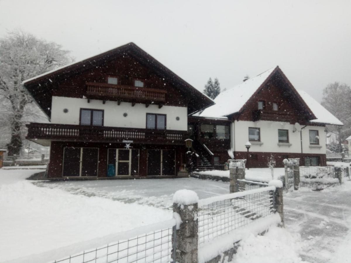Haus Bergblick Fruehstueckspension Oberort 외부 사진