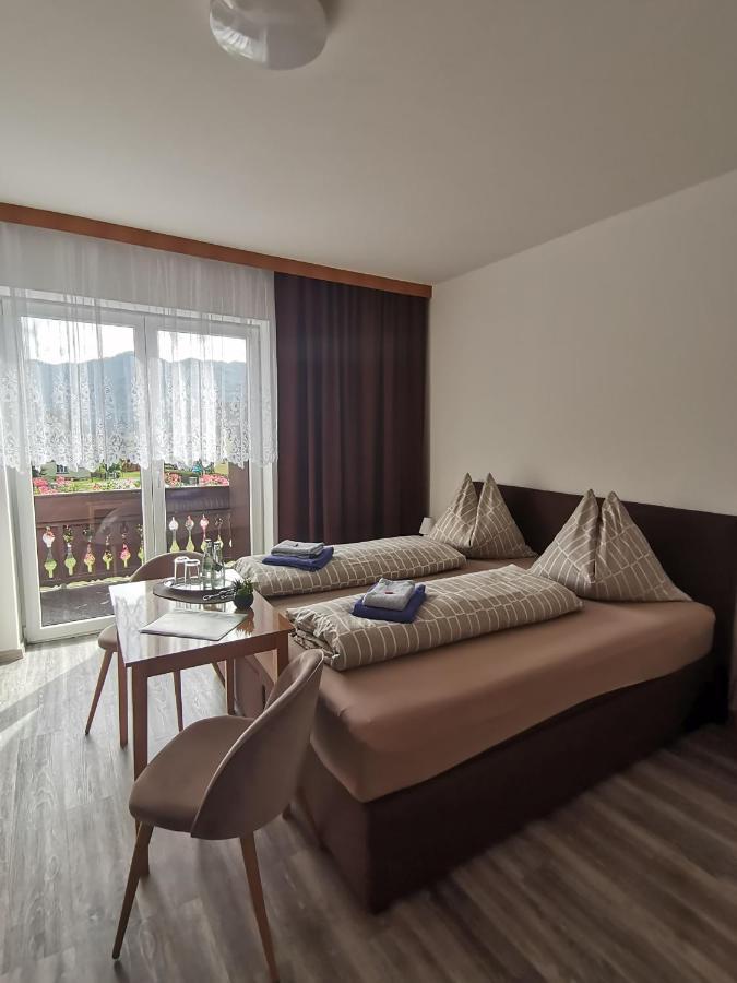 Haus Bergblick Fruehstueckspension Oberort 외부 사진