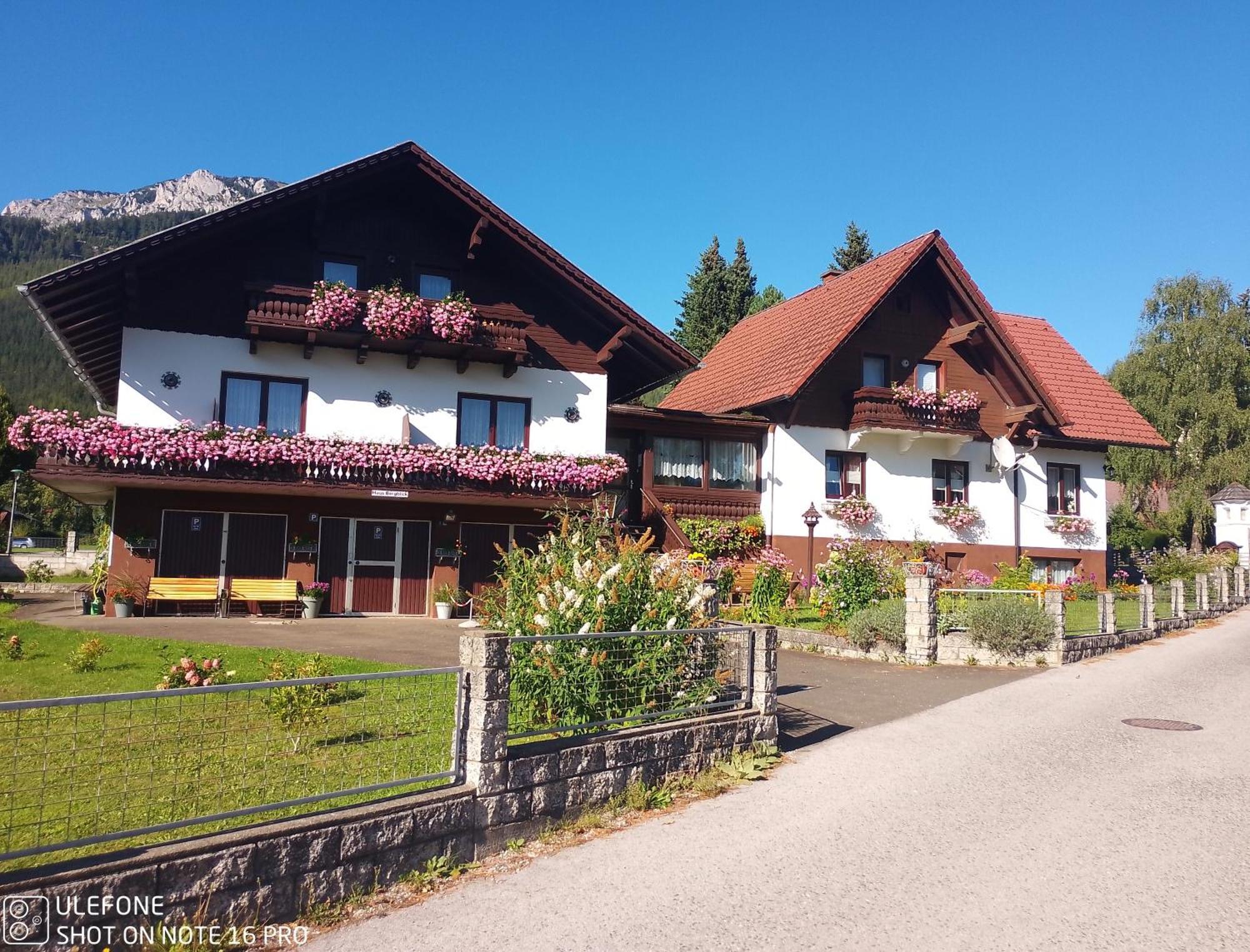 Haus Bergblick Fruehstueckspension Oberort 외부 사진